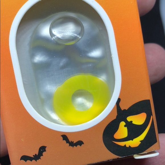 👁 Solid Yellow - Picture 3 of 3